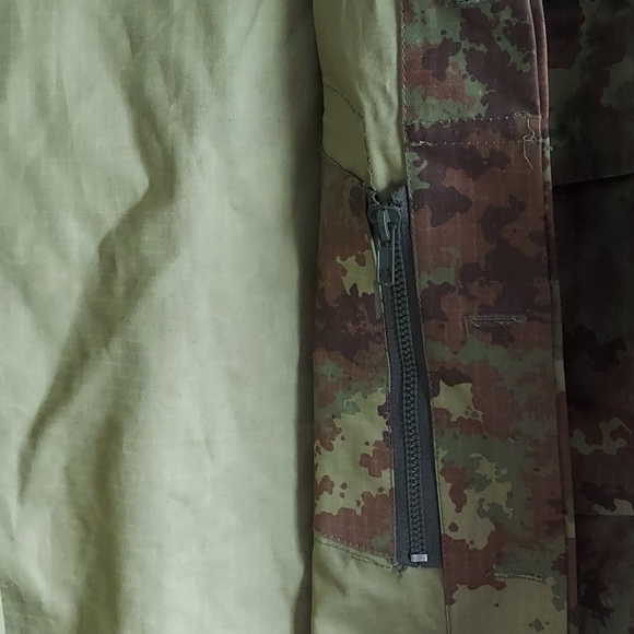 Camouflage Jacket Size L - Picture 5 of 7